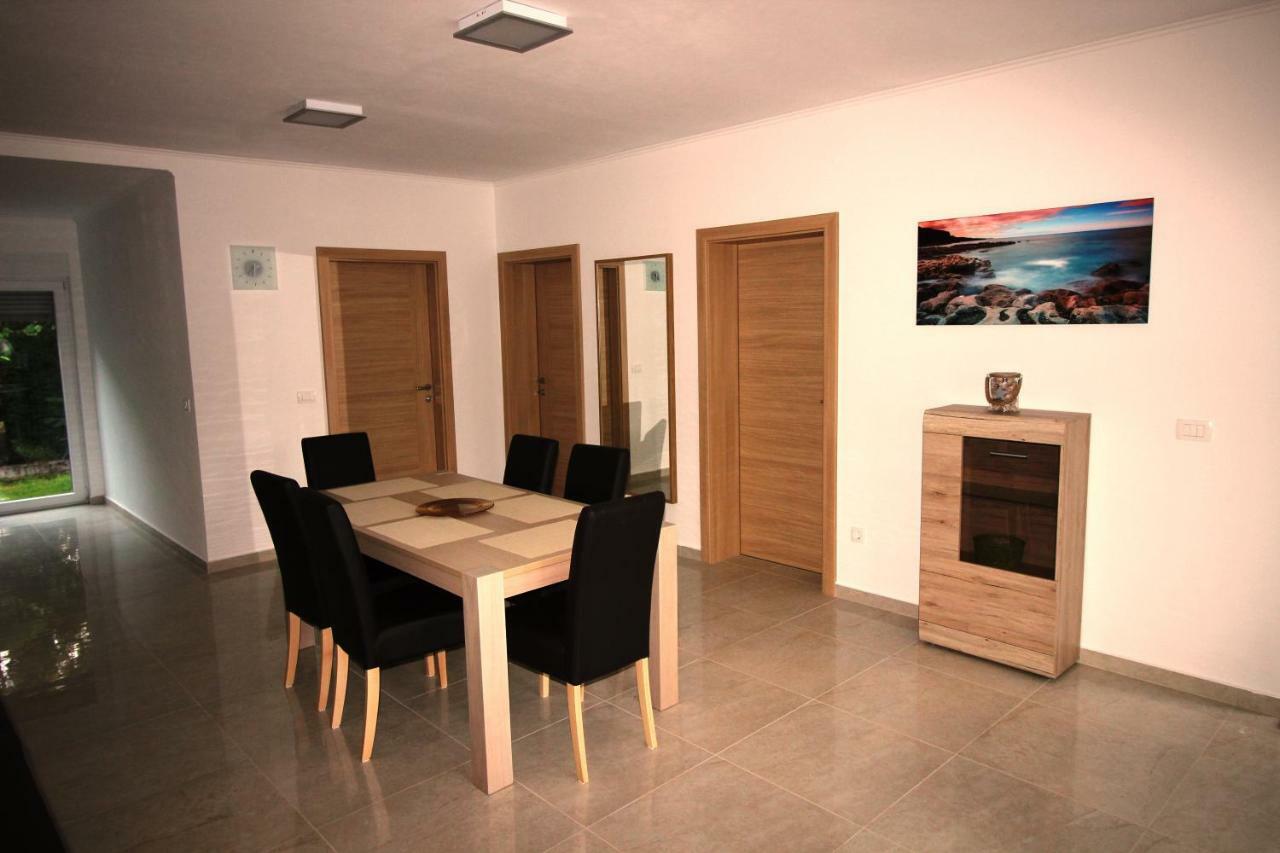 Apartment أوماغ المظهر الخارجي الصورة